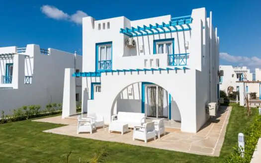 كريت ماونتن فيو الساحل الشمالي Crete Mountain View أسعار ومساحات 2025 3 ChatGPT said: قرية-كريت-ماونتن-فيو-الساحل-الشمالي